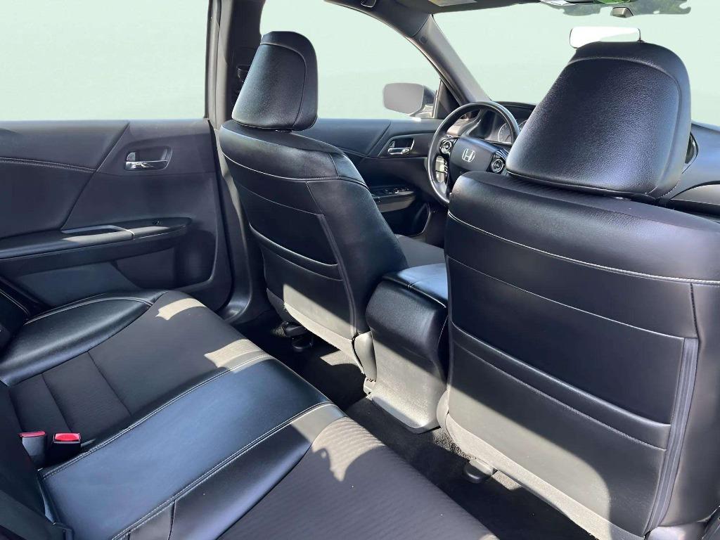 2017 Honda Accord - $18,995