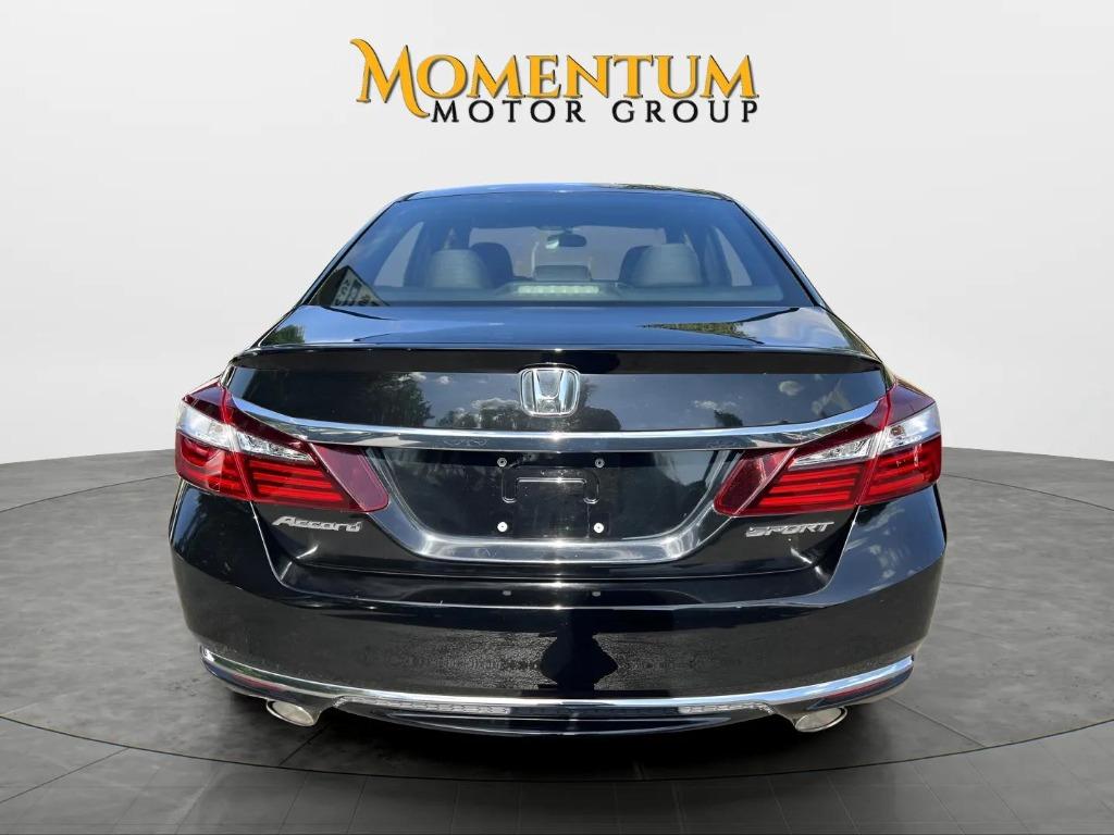 2017 Honda Accord - $18,995