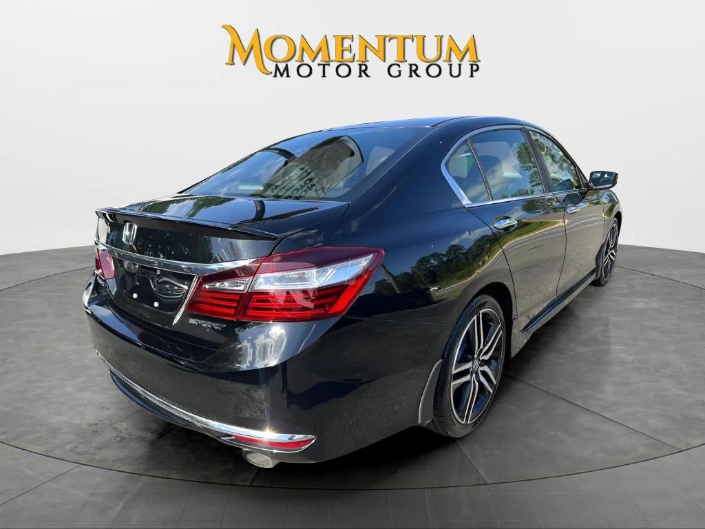 2017 Honda Accord - $18,995