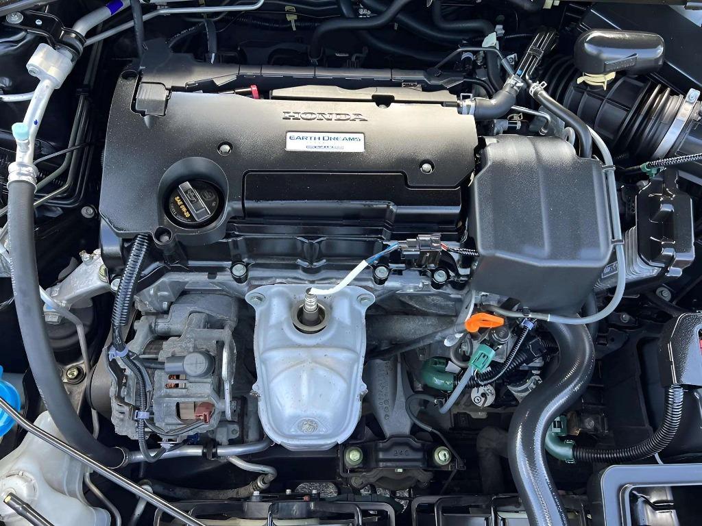 2017 Honda Accord - $18,995