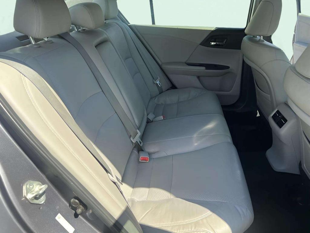 2013 Honda Accord - $11,995