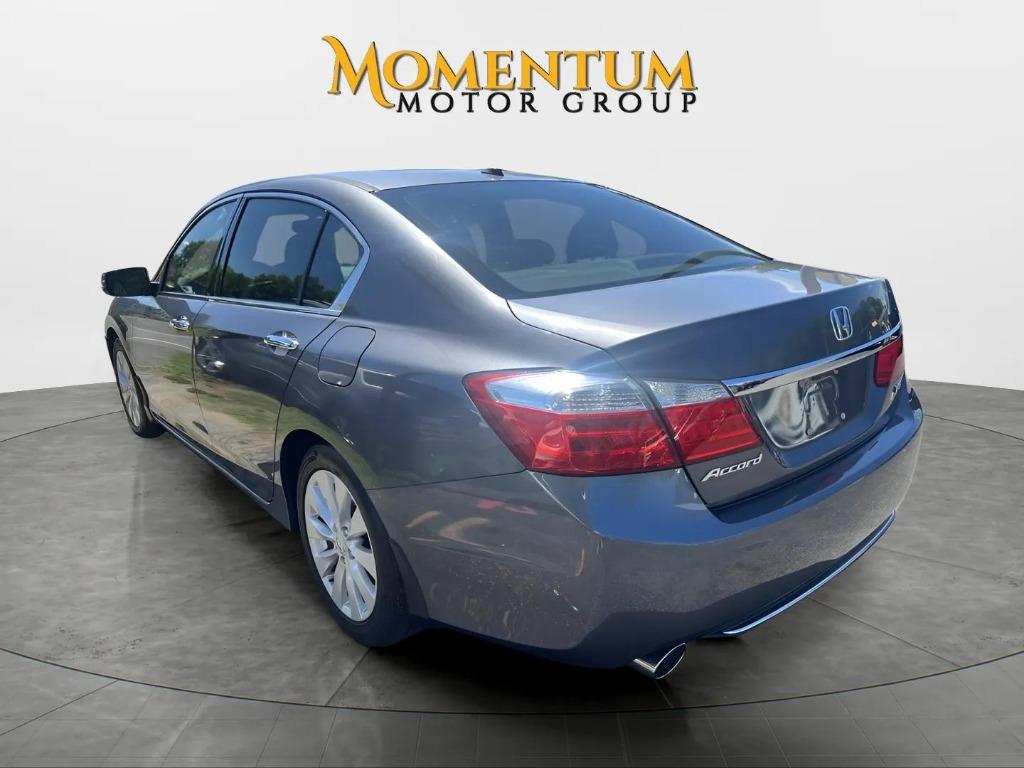 2013 Honda Accord - $11,995