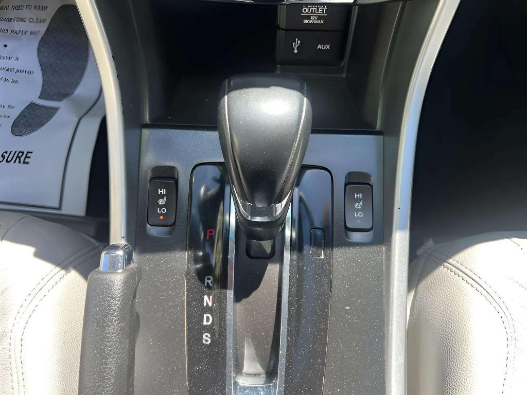 2013 Honda Accord - $11,995
