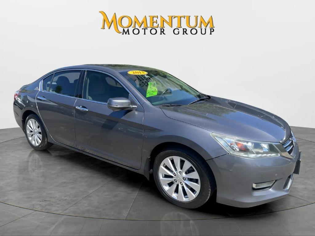 2013 Honda Accord - $11,995