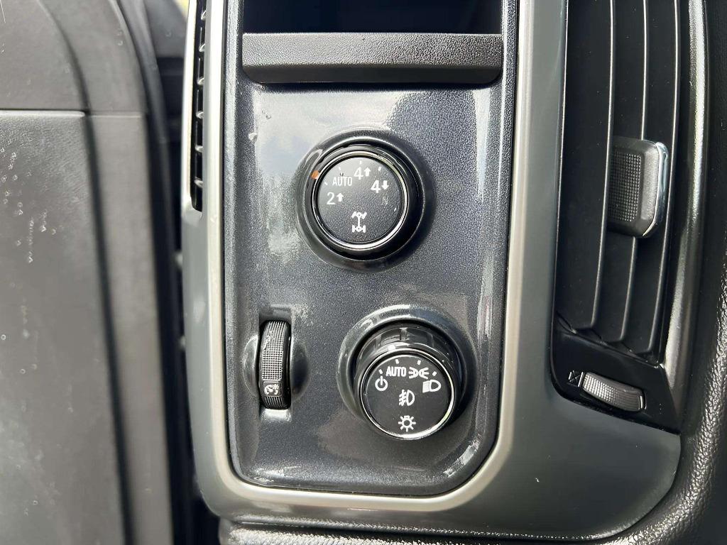 2016 Chevrolet Silverado 1500 - $25,995