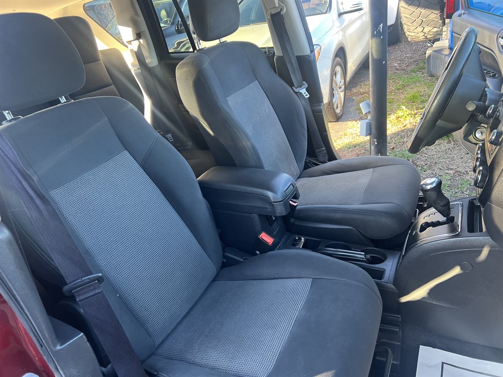 2012 Jeep Compass Latitude photo