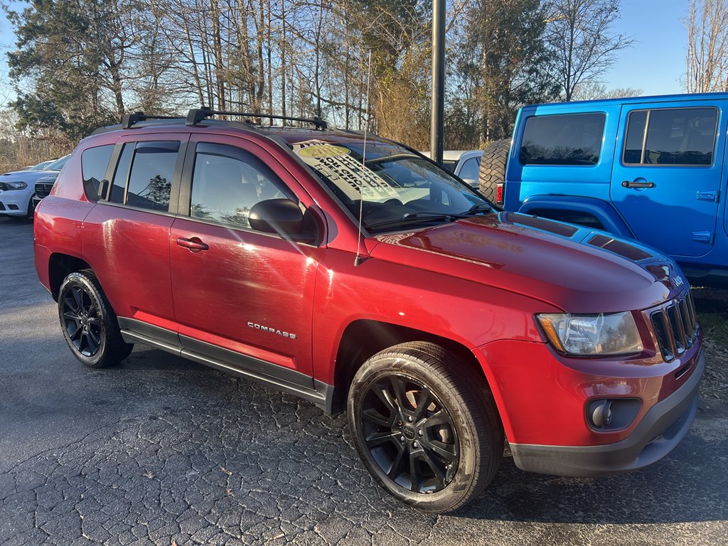 2012 Jeep Compass Latitude photo