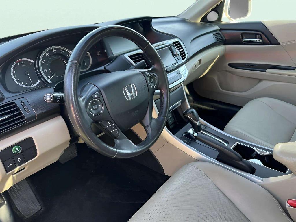 2013 Honda Accord - $13,995
