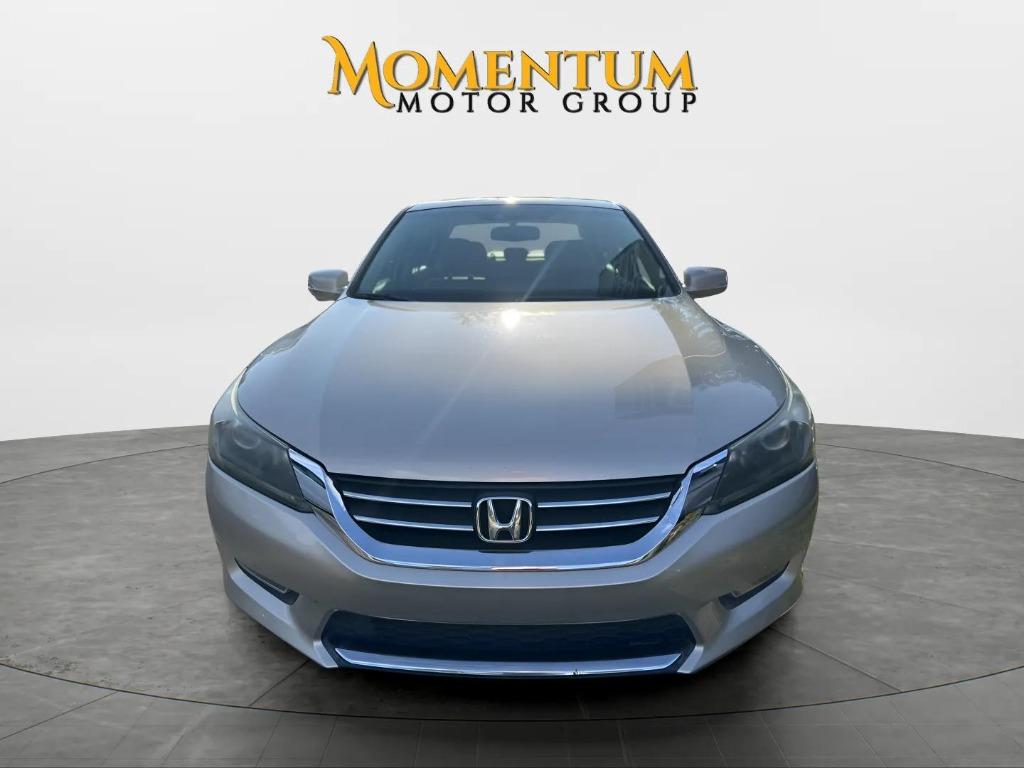 2013 Honda Accord - $13,995