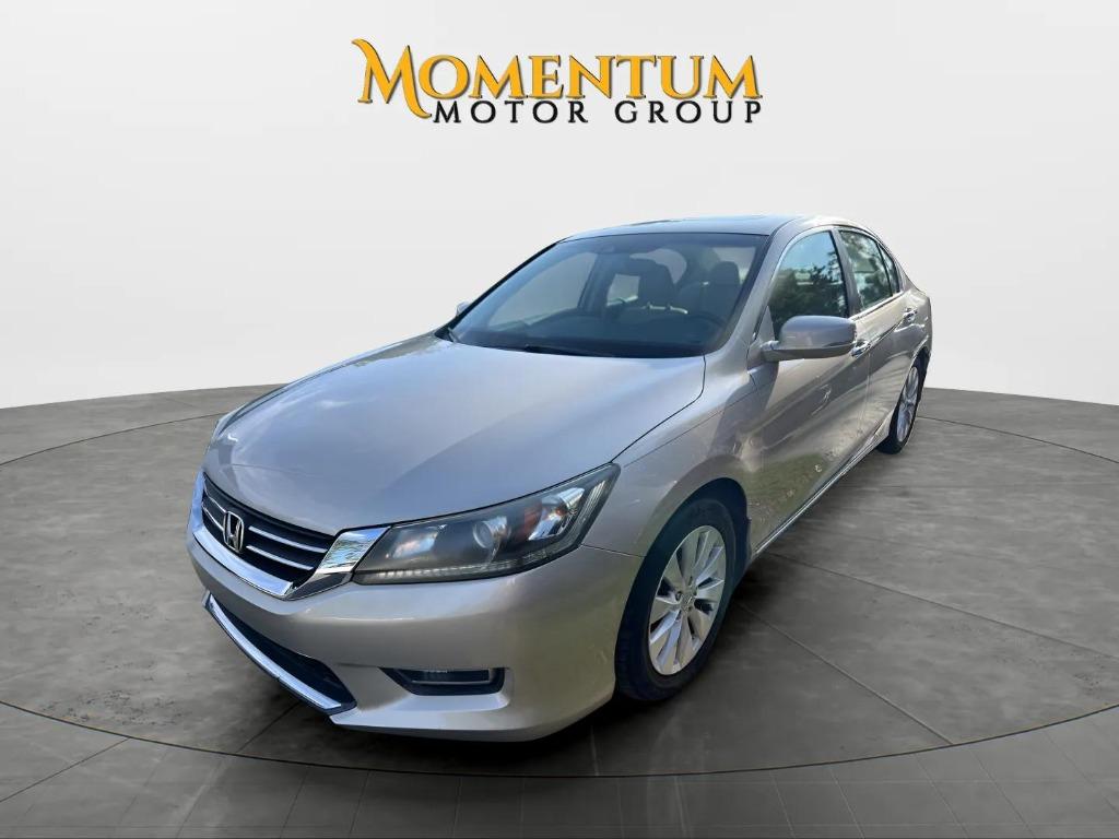 2013 Honda Accord - $13,995