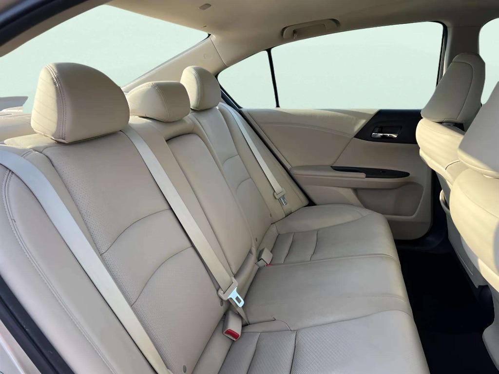 2013 Honda Accord - $13,995