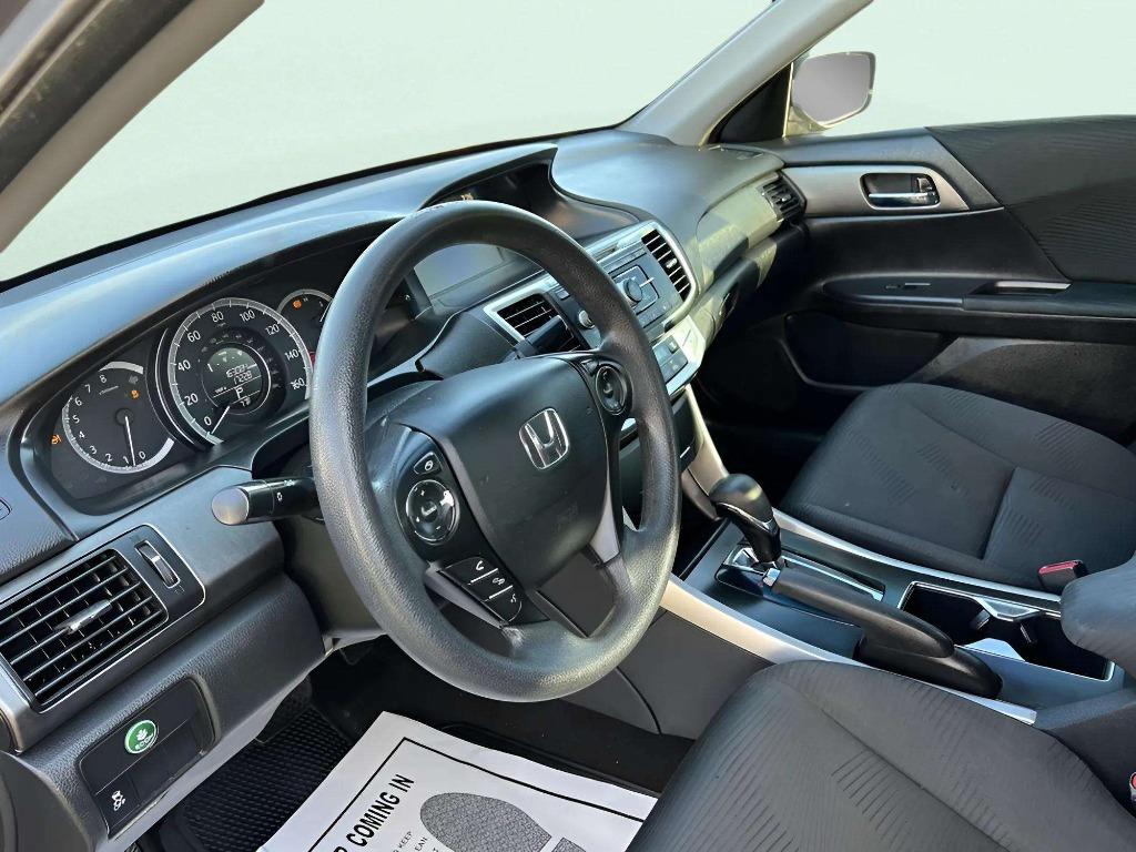 2014 Honda Accord - $9,000