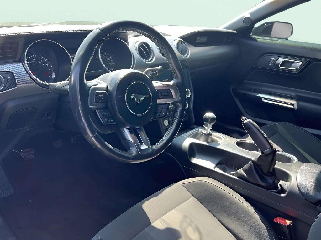 2018 Ford Mustang - $27,995