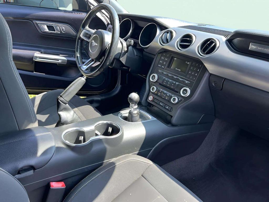 2018 Ford Mustang - $27,995