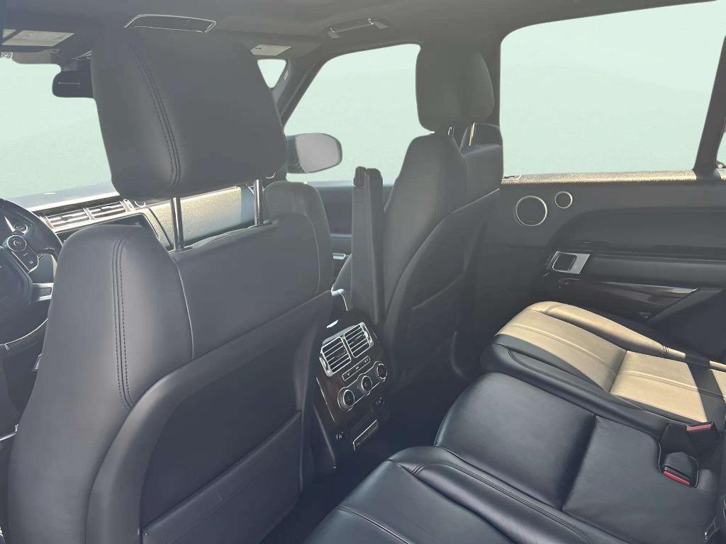 2016 Land Rover Range Rover - $22,995