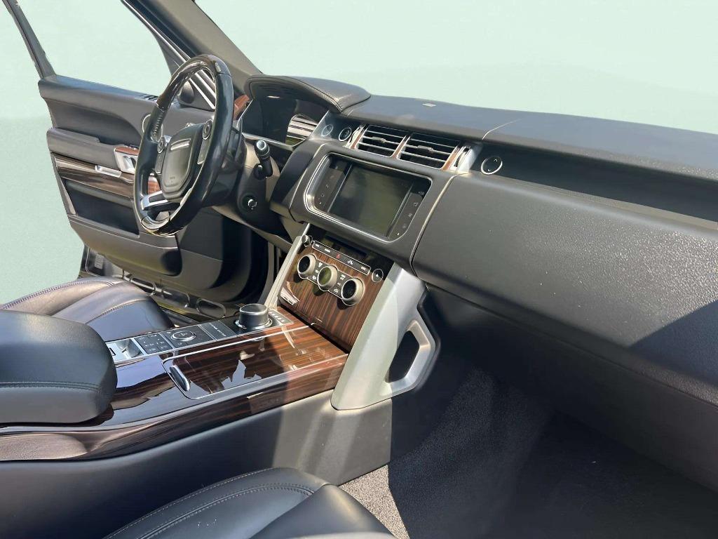 2016 Land Rover Range Rover - $22,995