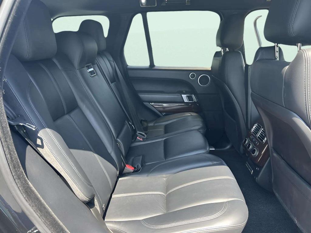 2016 Land Rover Range Rover - $22,995
