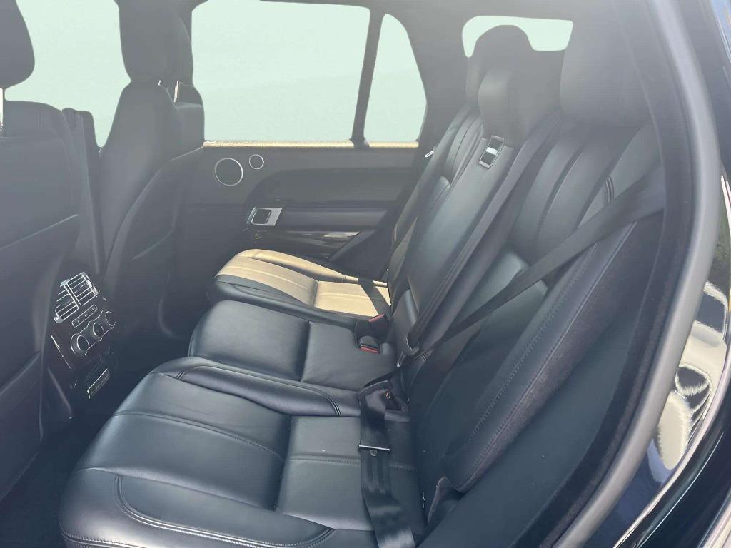 2016 Land Rover Range Rover - $22,995