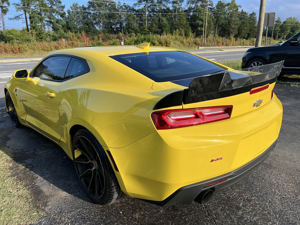 2018 Chevrolet Camaro 1LT photo