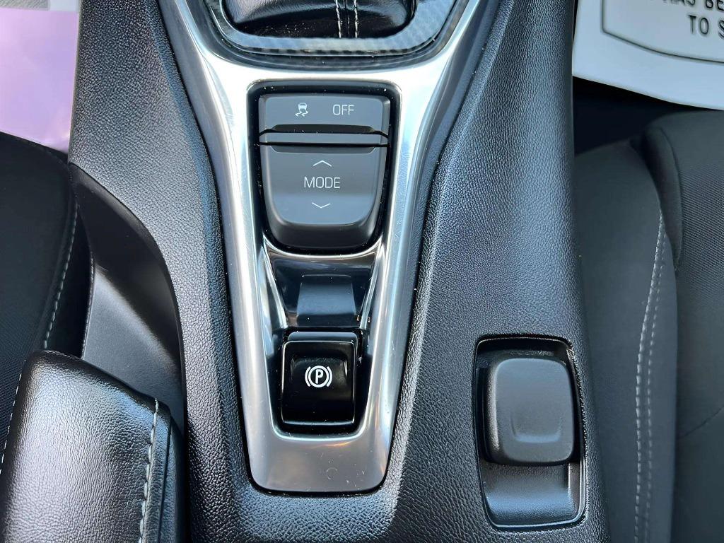 2018 Chevrolet Camaro - $24,995