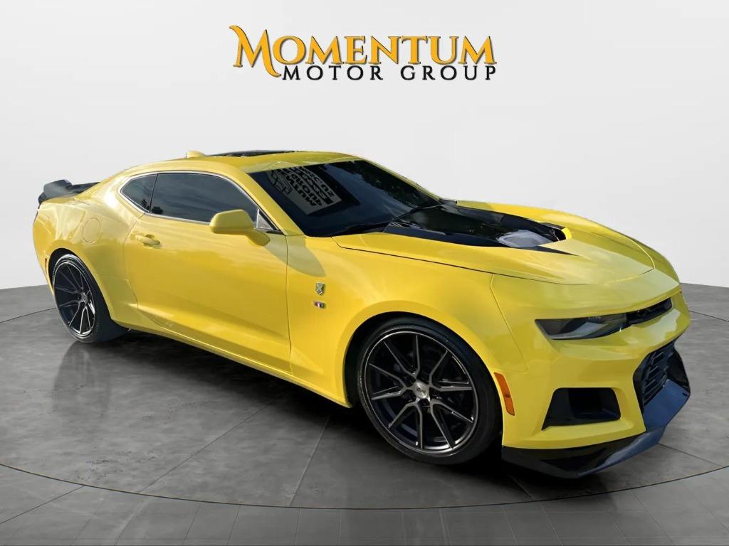 2018 Chevrolet Camaro - $24,995