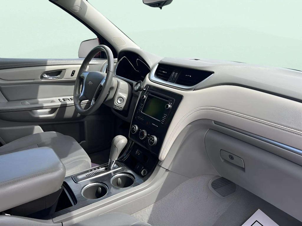 2016 Chevrolet Traverse - $8,995