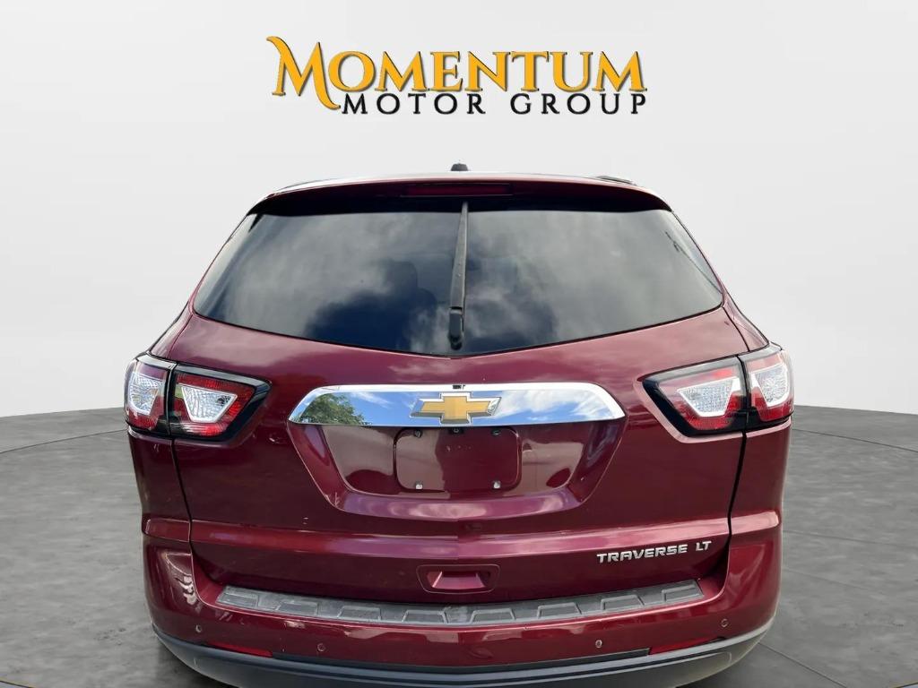 2016 Chevrolet Traverse - $8,995