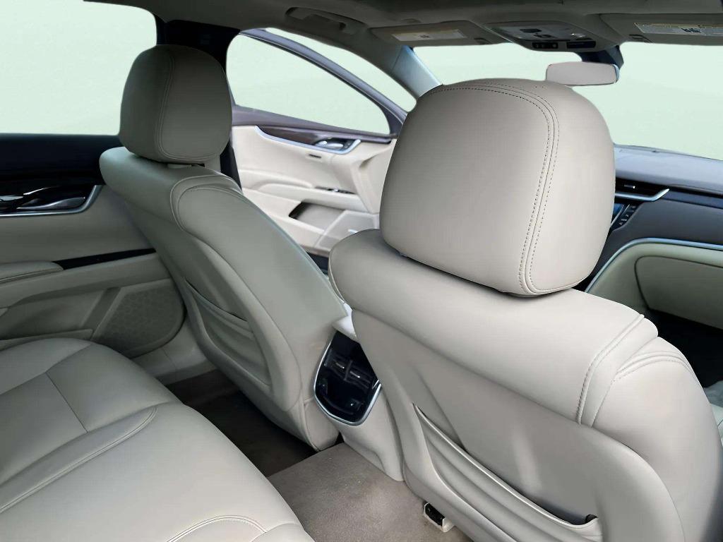 2016 Cadillac XTS - $9,995