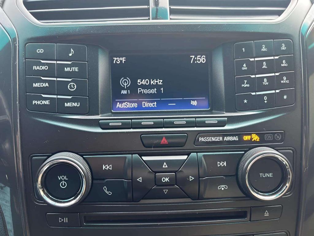 2017 Ford Explorer - $13,995