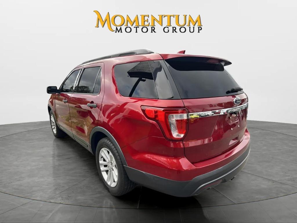 2017 Ford Explorer - $13,995
