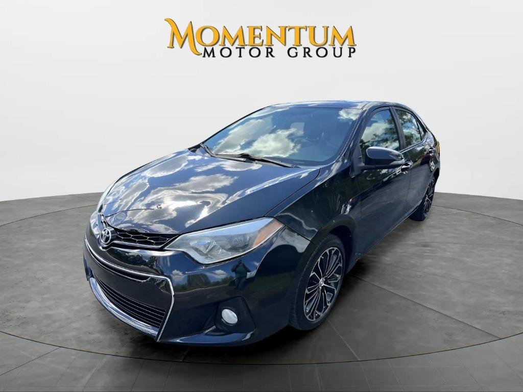2015 Toyota Corolla - $9,995