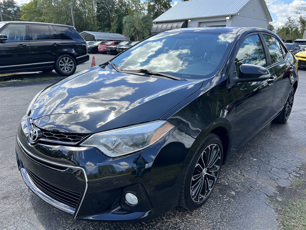2015 Toyota Corolla S Plus photo