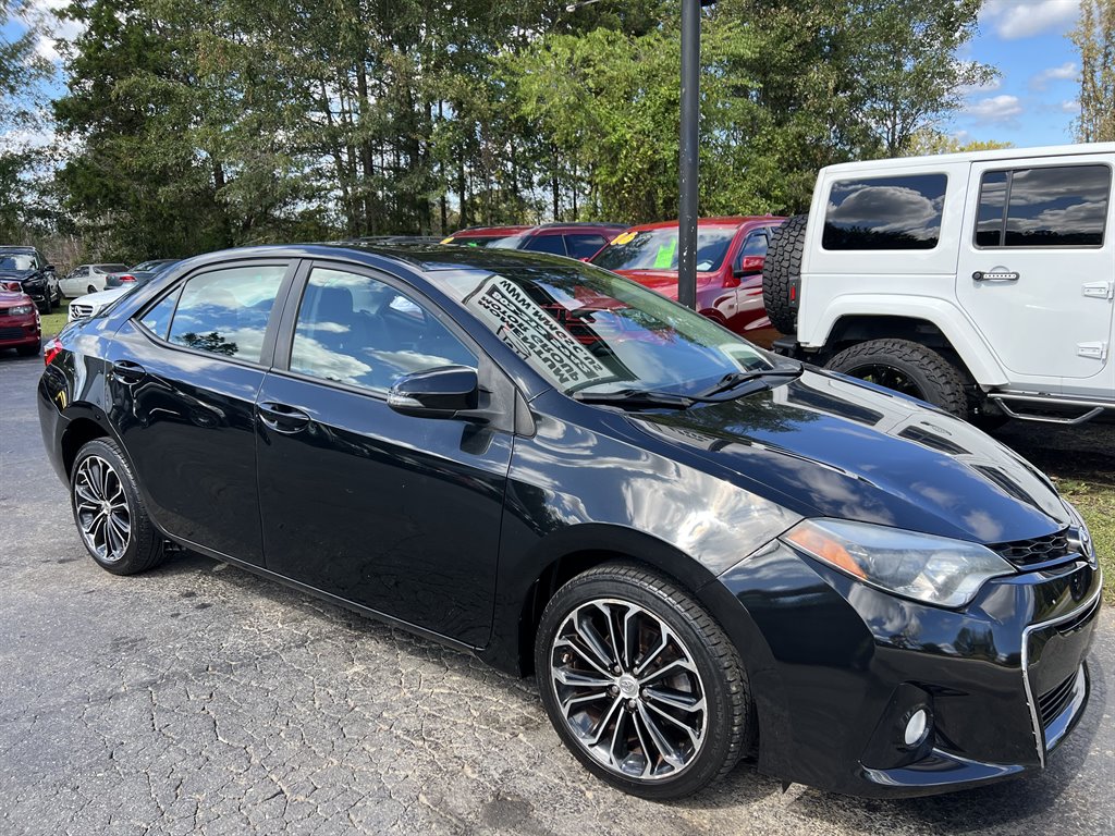 2015 Toyota Corolla S Plus photo