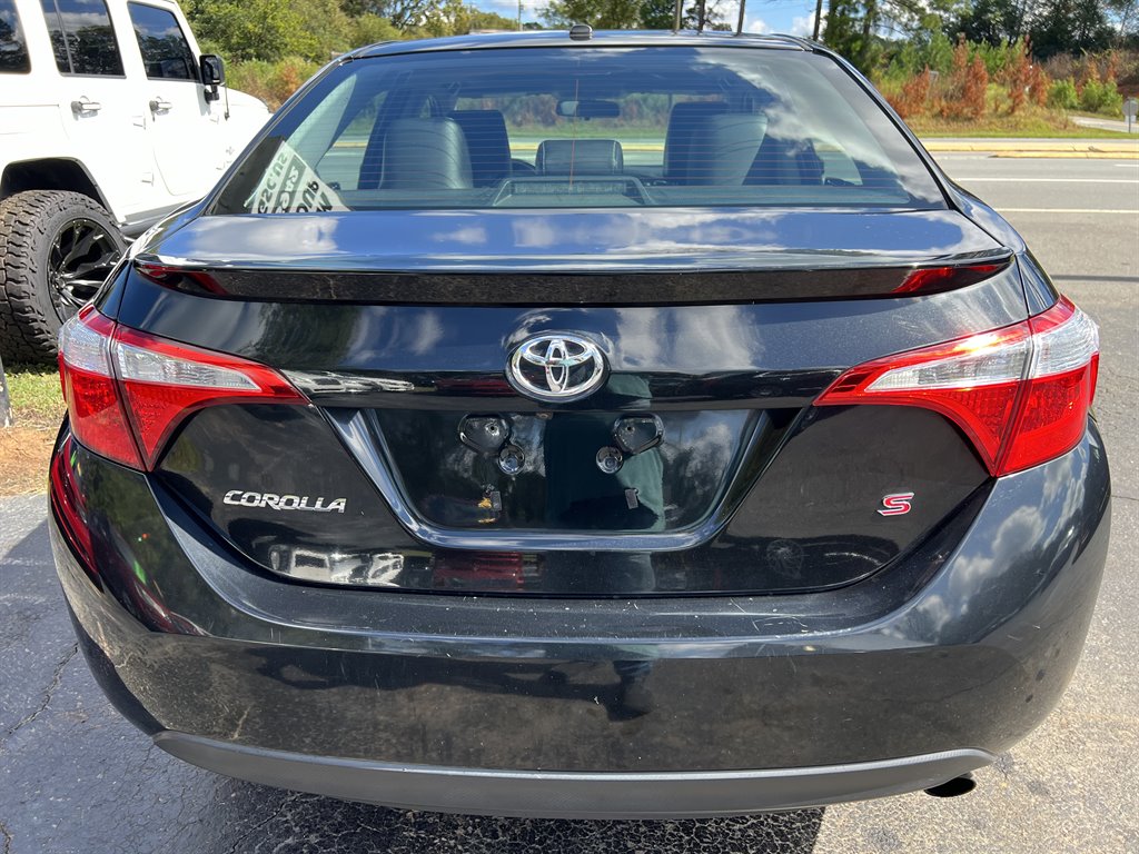 2015 Toyota Corolla S Plus photo
