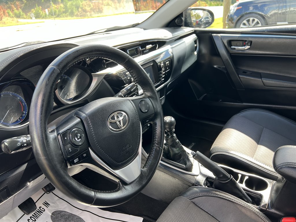 2015 Toyota Corolla S Plus photo