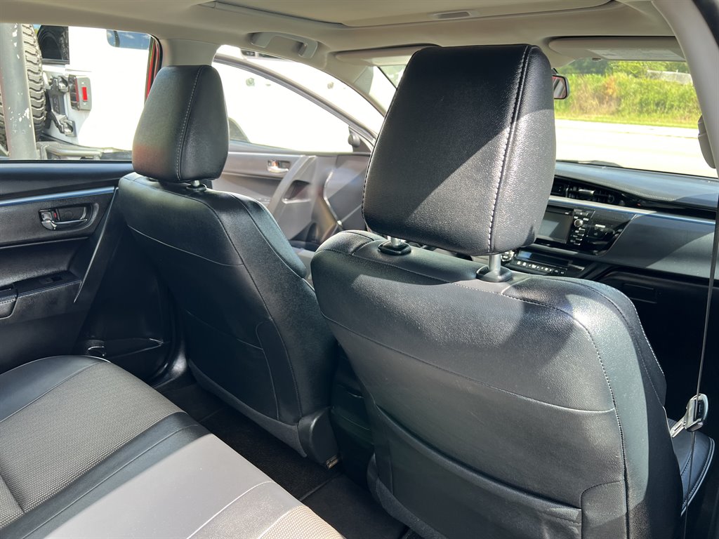 2015 Toyota Corolla S Plus photo