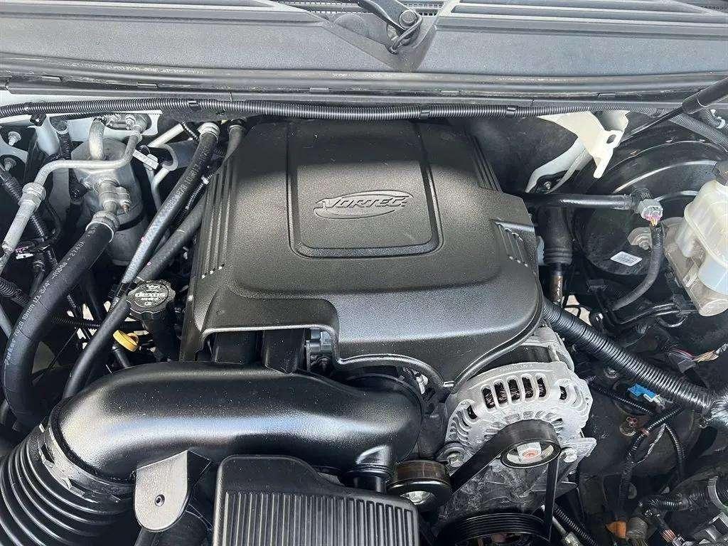 2014 Cadillac Escalade - $16,995