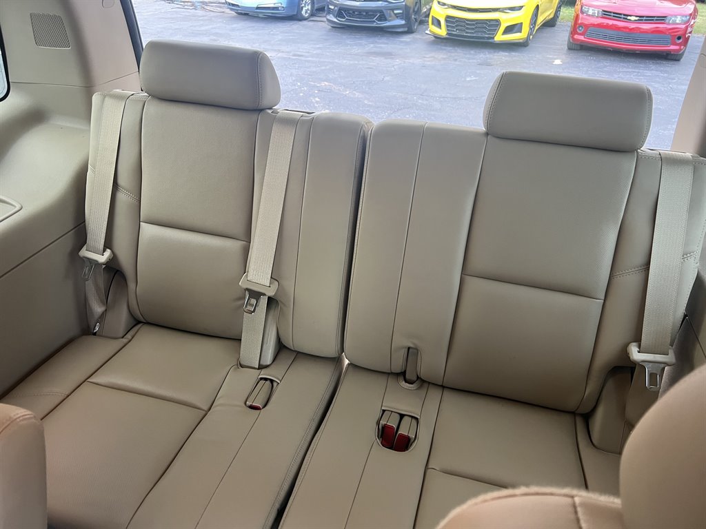 2014 Cadillac Escalade Premium photo
