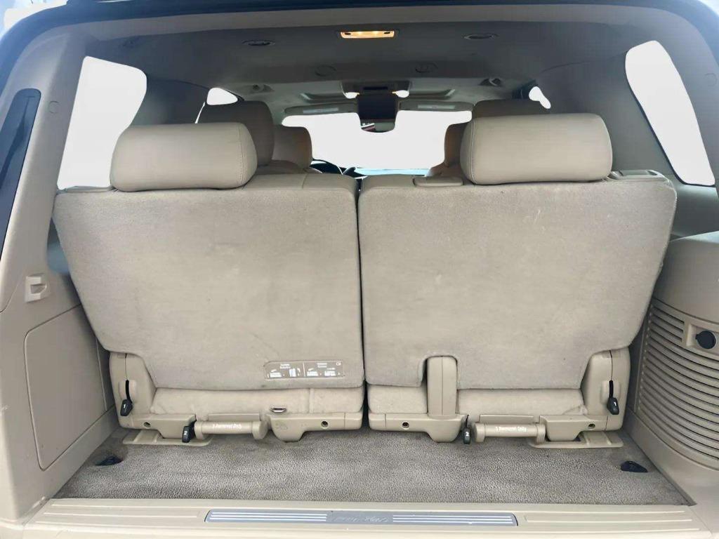 2014 Cadillac Escalade - $16,995