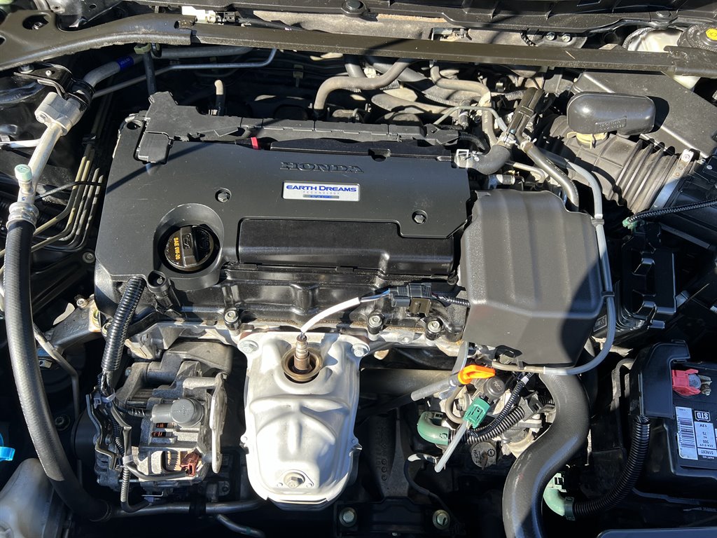 2017 Honda Accord Sport photo