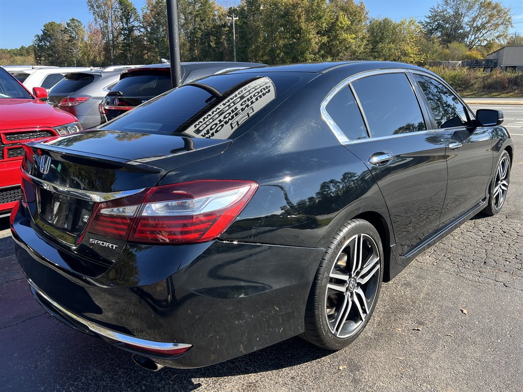 2017 Honda Accord Sport photo