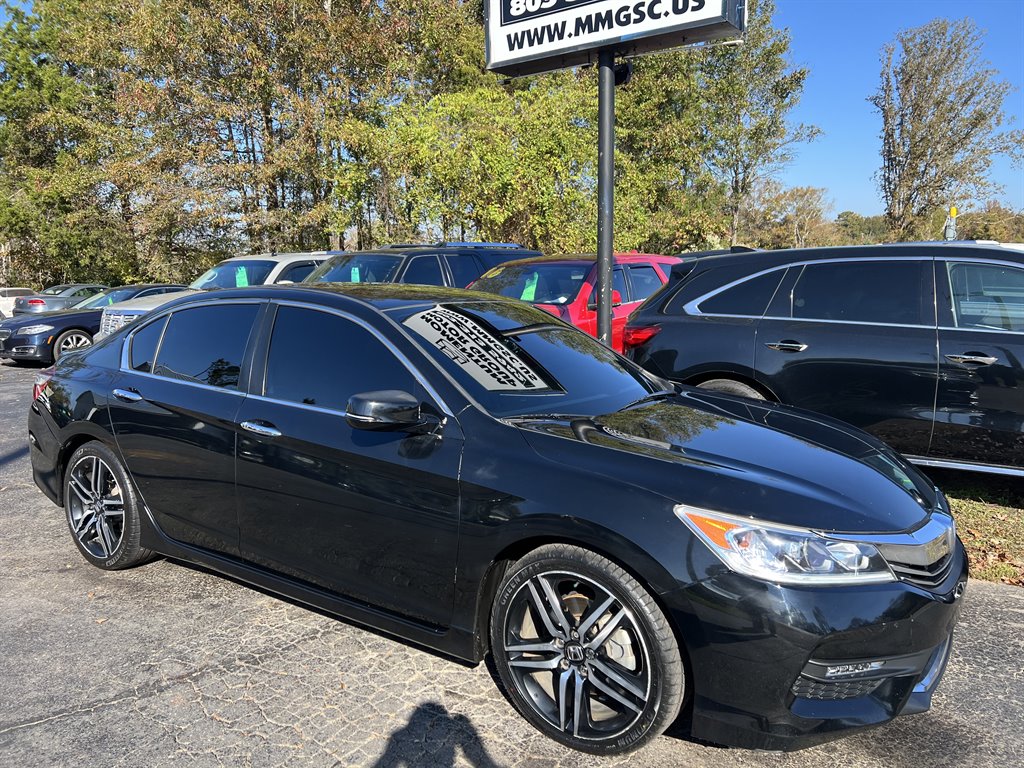 2017 Honda Accord Sport photo
