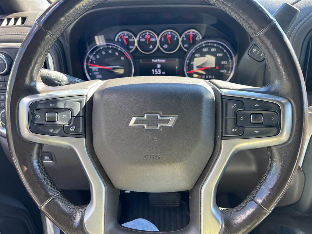 2020 Chevrolet Silverado 1500 RST photo