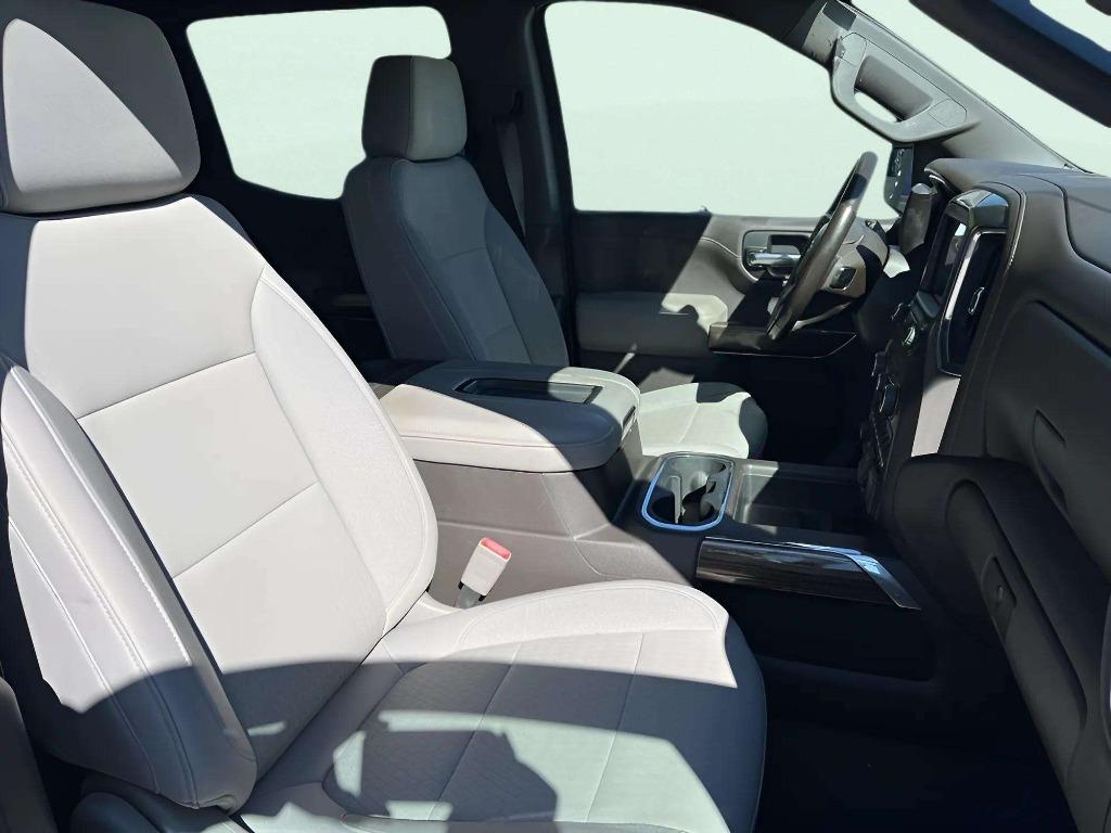 2020 Chevrolet Silverado 1500 - $26,995