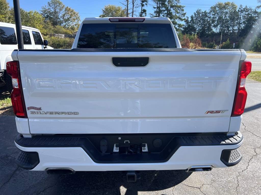 2020 Chevrolet Silverado 1500 RST photo