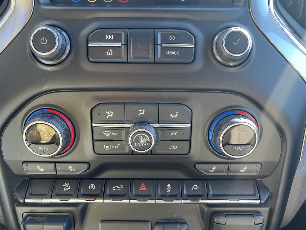 2020 Chevrolet Silverado 1500 RST photo