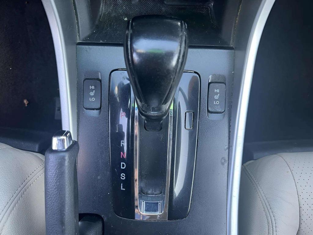 2013 Honda Accord - $14,995