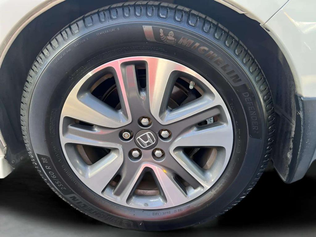 2015 Honda Odyssey - $15,995