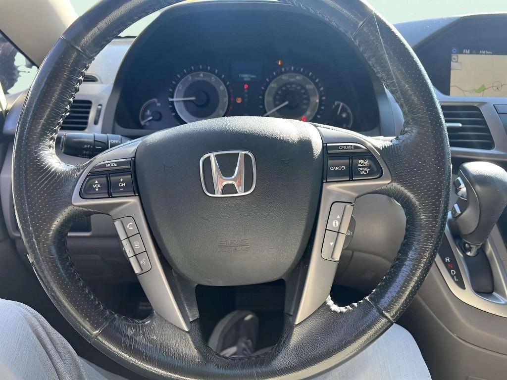 2015 Honda Odyssey - $15,995