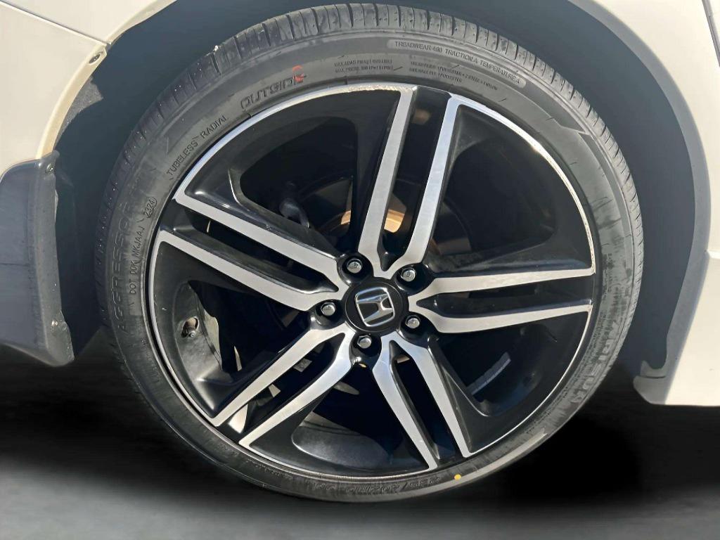 2016 Honda Accord - $11,995